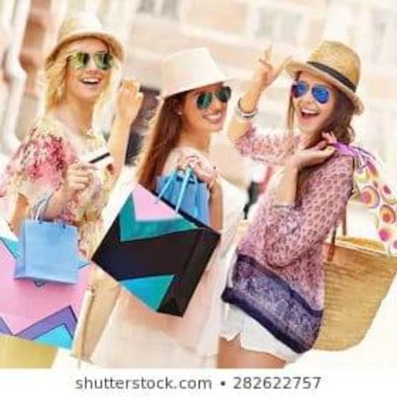 bellas_closet84